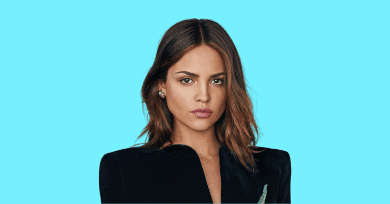 A close-up pic of Eiza Gonzalez related to 'who is eiza gonzalez dating' in high definition.