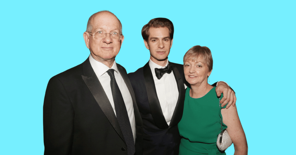 Andrew Garfield's family members, including parents, in high resolution