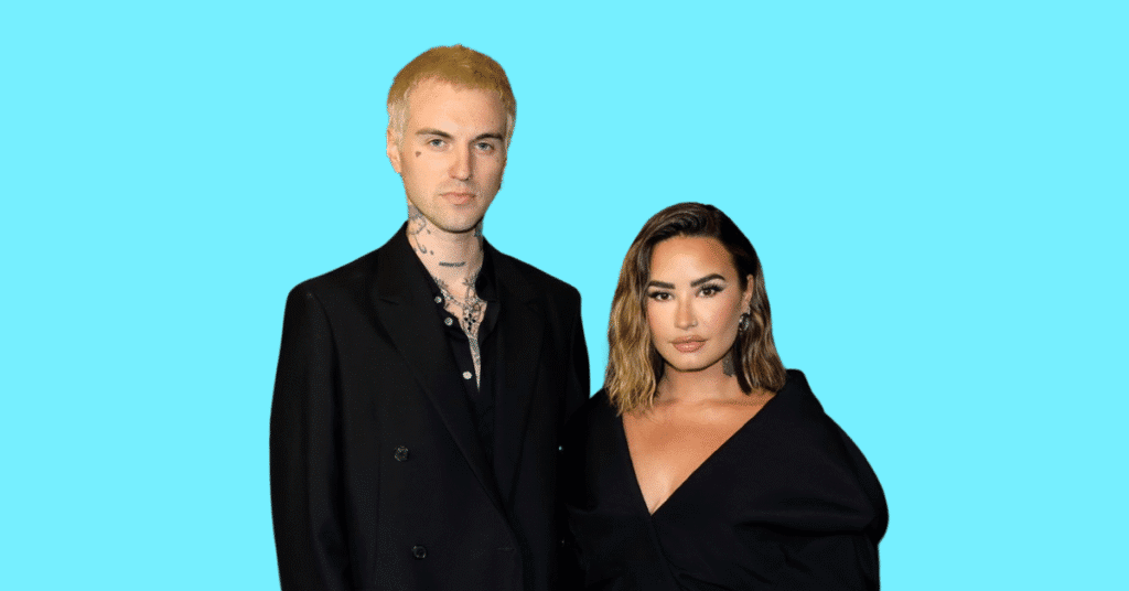 Demi Lovato together with Jordan Lutes, as a couple.